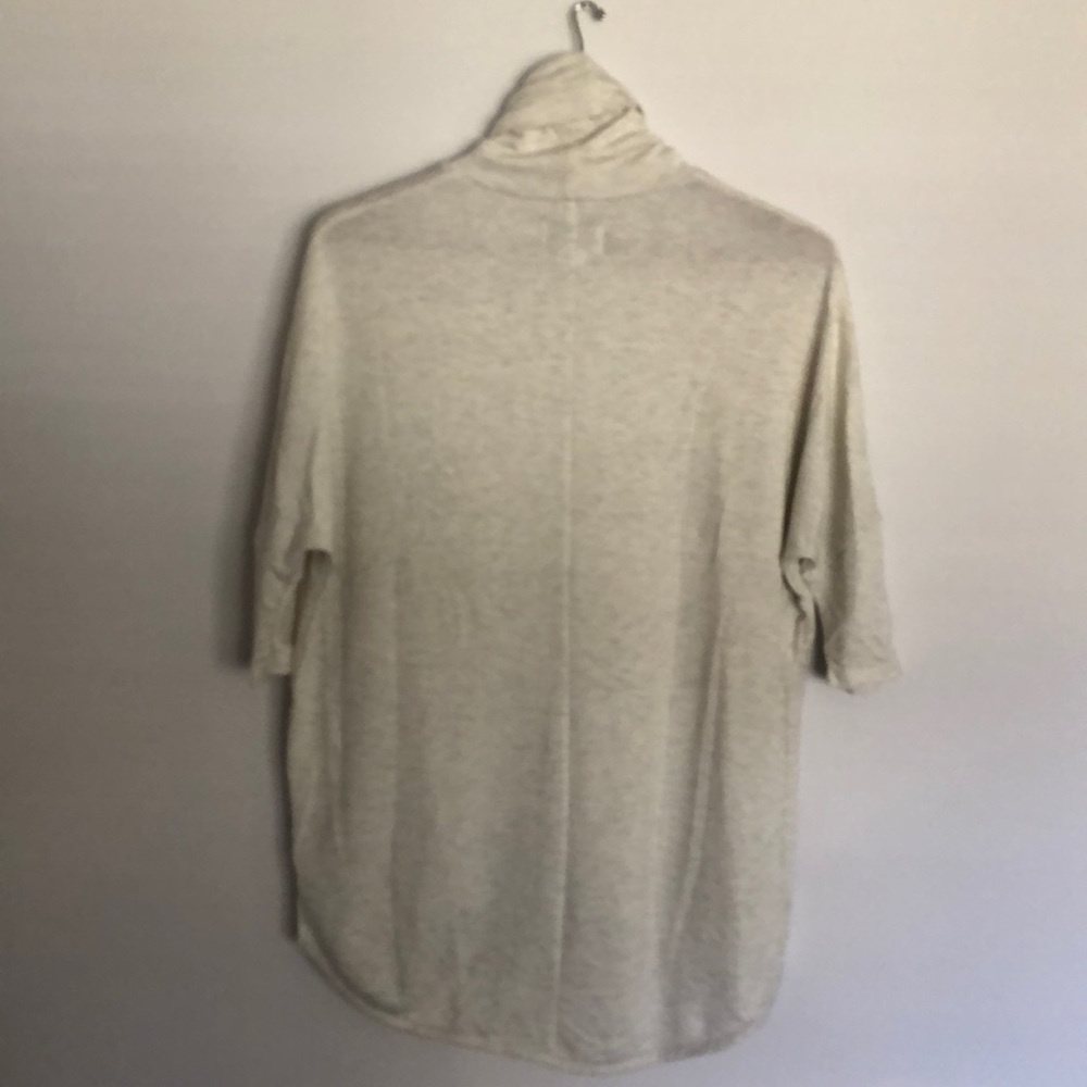 Turtle neck tunic - Picture 4 of 5